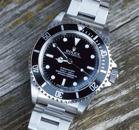 rolex submariner 14060m reviews.